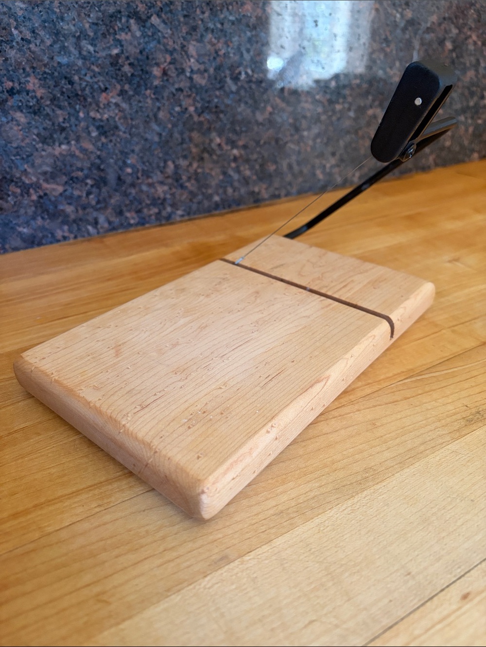 Cheese slicer